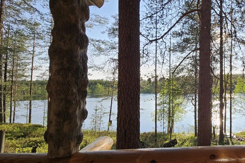 lomahossa ailomokki lake view
