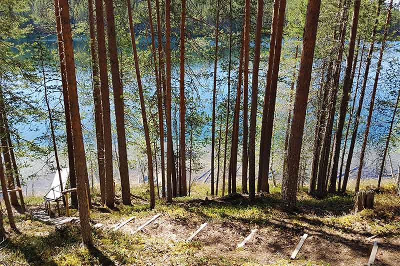 lomahossa tiukumokki cottage  by the lake